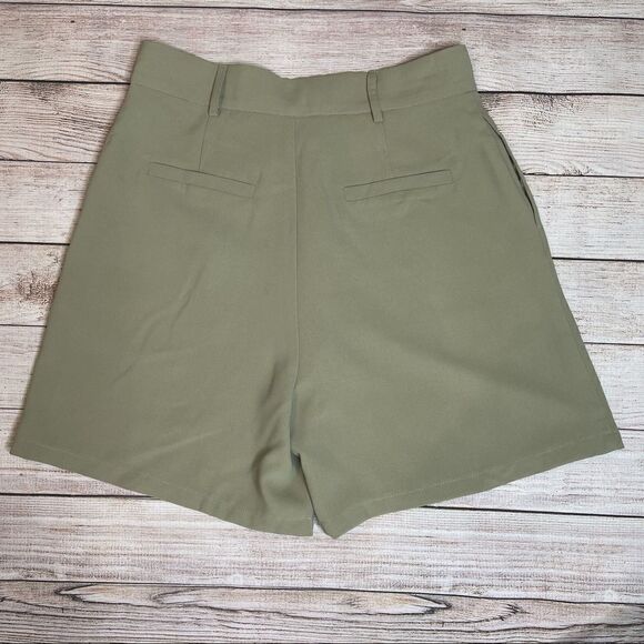 Forever 21 High Waist Shorts - Picture 4 of 7